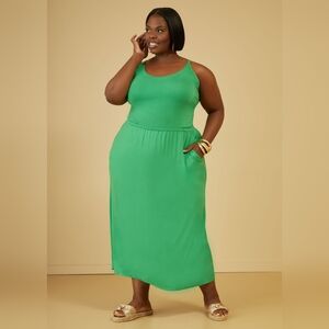 💚NWT 3X (22/24) Jersey Maxi Dress~ Kelly Green 💚